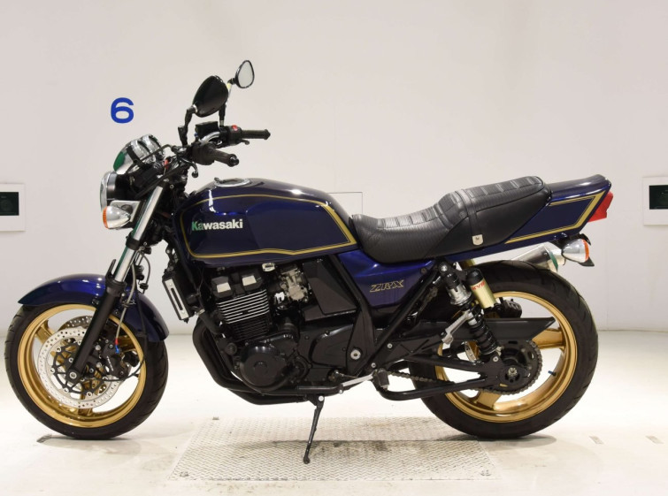 Мотоцикл Kawasaki ZRX-2 з пробігом 20319 km