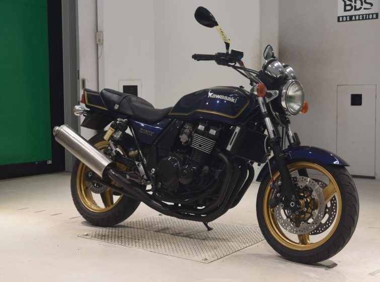 Мотоцикл Kawasaki ZRX-2 з пробігом 20319 km