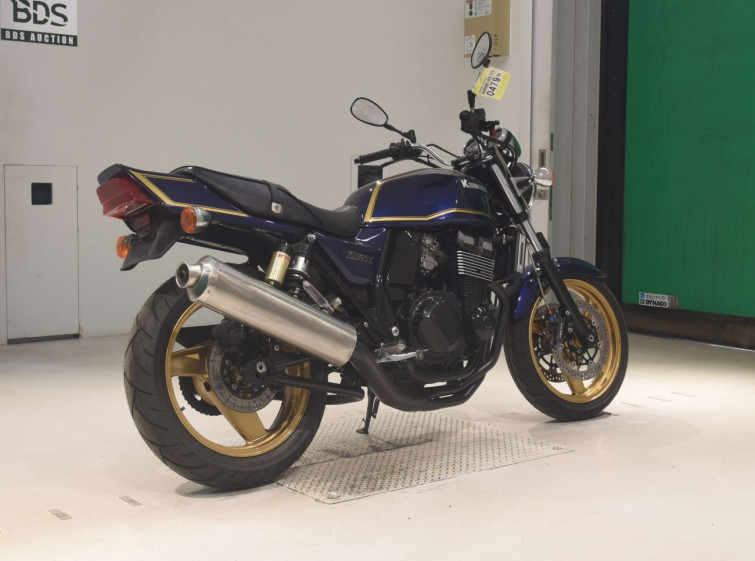 Мотоцикл Kawasaki ZRX-2 з пробігом 20319 km