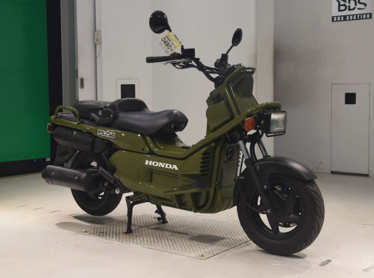 Мотоцикл Honda PS250 з пробігом 15629 km