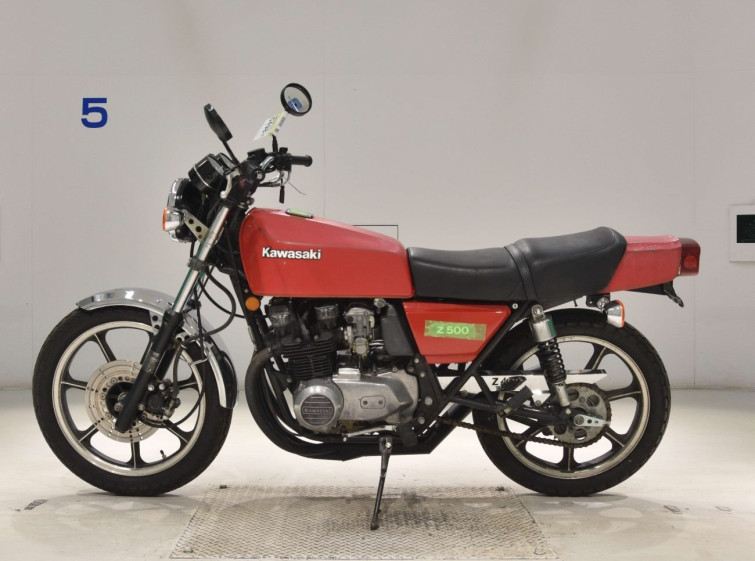 Мотоцикл Kawasaki Z550 с пробегом 12455 m