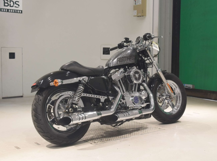 Мотоцикл HD XL883L-I з пробігом 3898 km