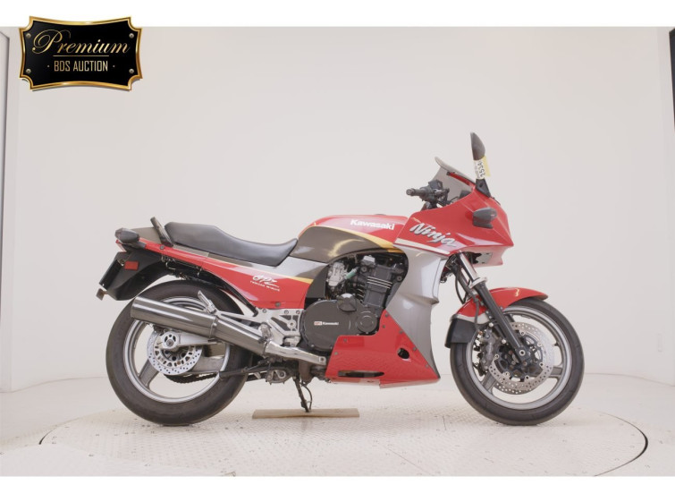 Мотоцикл Kawasaki GPZ900R с пробегом 24298 km