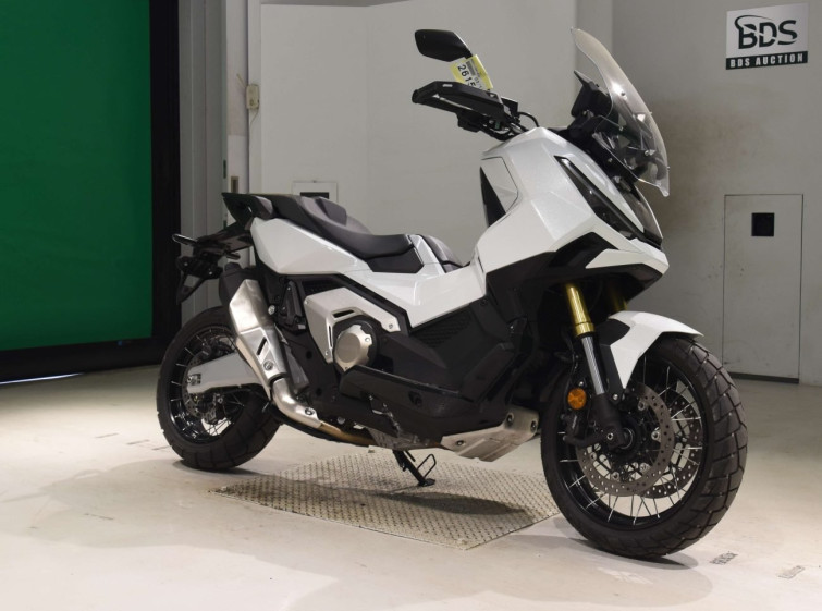 Мотоцикл Honda X-ADV750-2 с пробегом 694 km