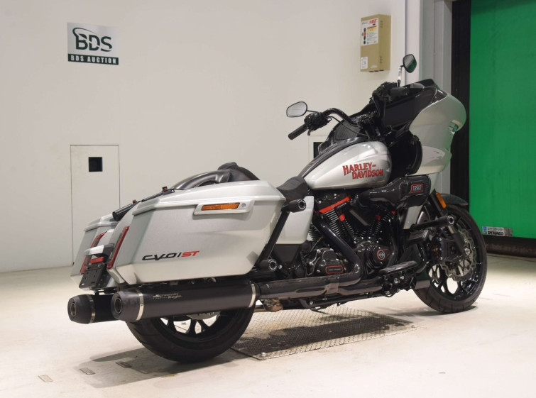 Мотоцикл HD FLTRXSTSE1980CVO з пробігом 68 km