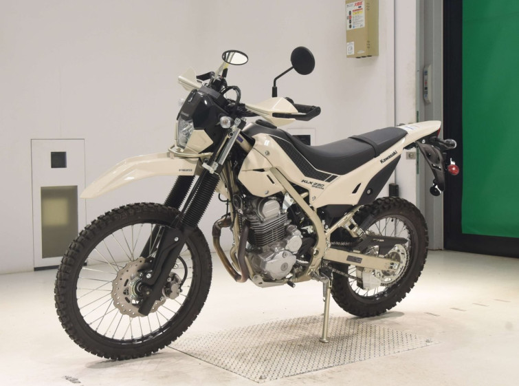 Мотоцикл Kawasaki KLX230 SHERPA с пробегом 213 km