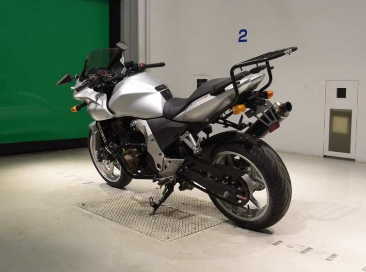 Мотоцикл Kawasaki Z750S з пробігом 9757 km