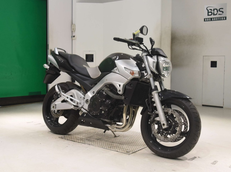 Мотоцикл Suzuki GSR400 с пробегом 26 km