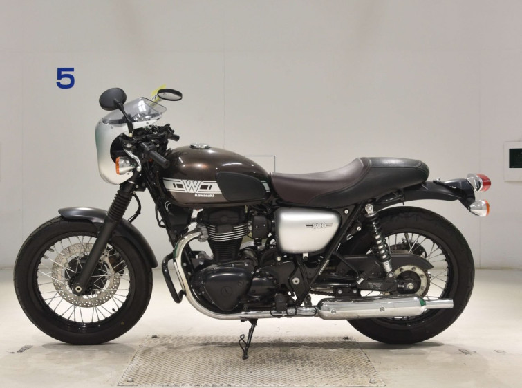 Мотоцикл Kawasaki W800 з пробігом 7225 km