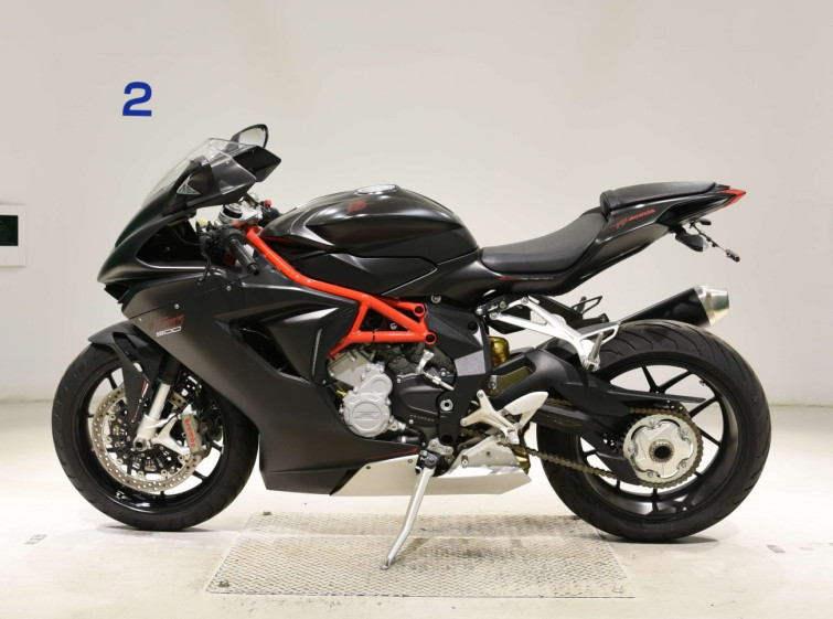 Мотоцикл MV Agusta F3 800 с пробегом 13940 km