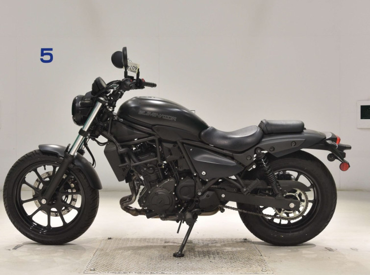 Мотоцикл Kawasaki ELIMINATOR400-3 с пробегом 6041 km