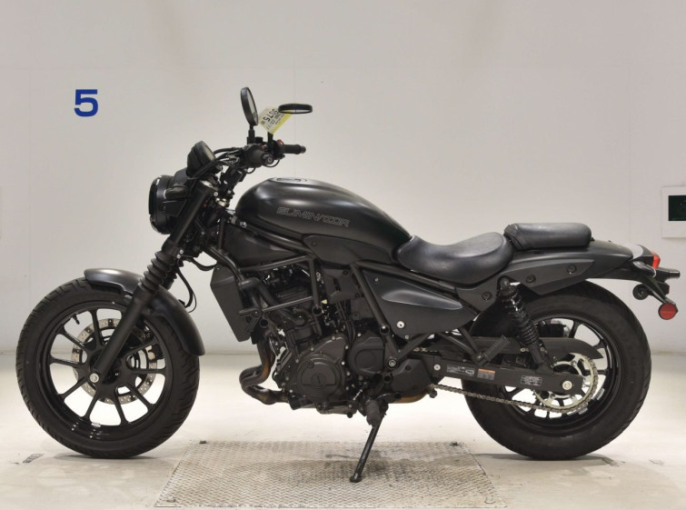 Мотоцикл Kawasaki ELIMINATOR400-3 з пробігом 9722 km