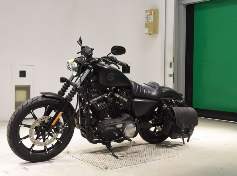 Мотоцикл HD SPORTSTER IRON XL883N с пробегом 5671 km