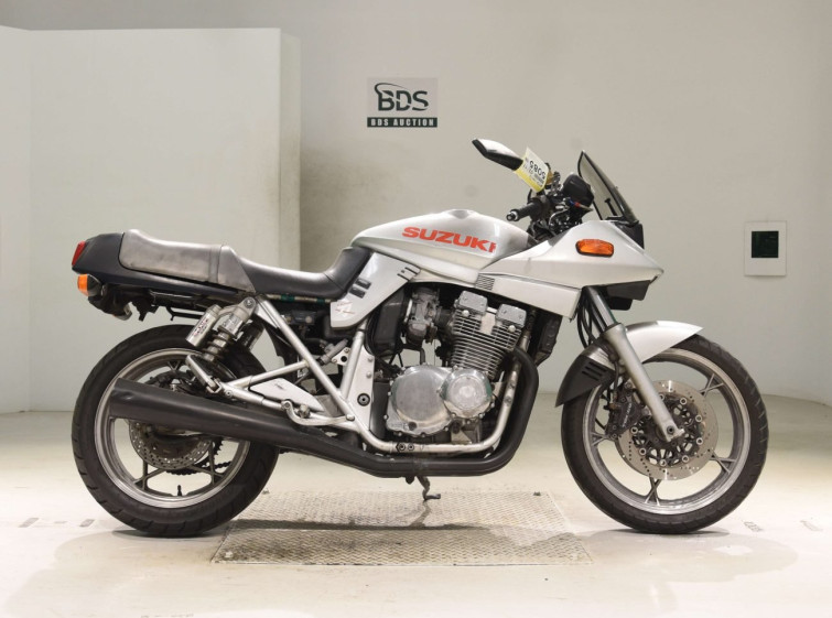 Мотоцикл Suzuki GSX400S KATANA з пробігом 24239 km