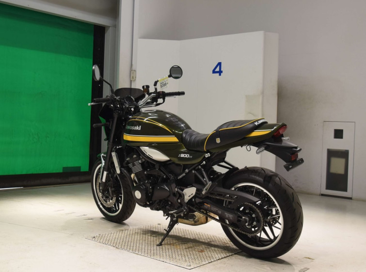 Мотоцикл Kawasaki Z900RS з пробігом 2650 km