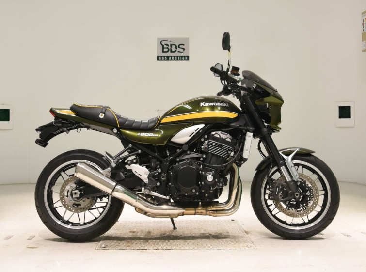 Мотоцикл Kawasaki Z900RS з пробігом 2650 km