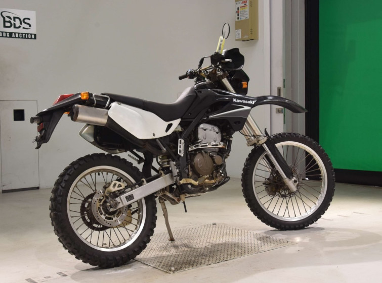 Мотоцикл Kawasaki KLX250 с пробегом 9292 km