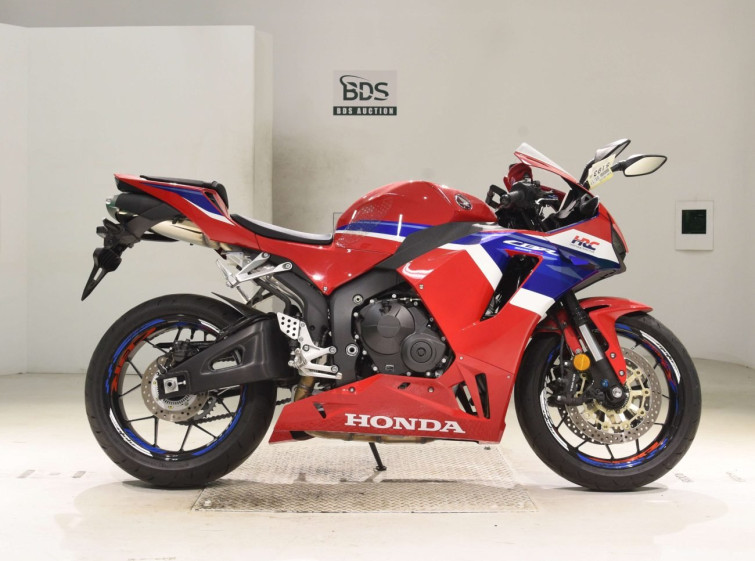 Мотоцикл Honda CBR600RR з пробігом 1327 km
