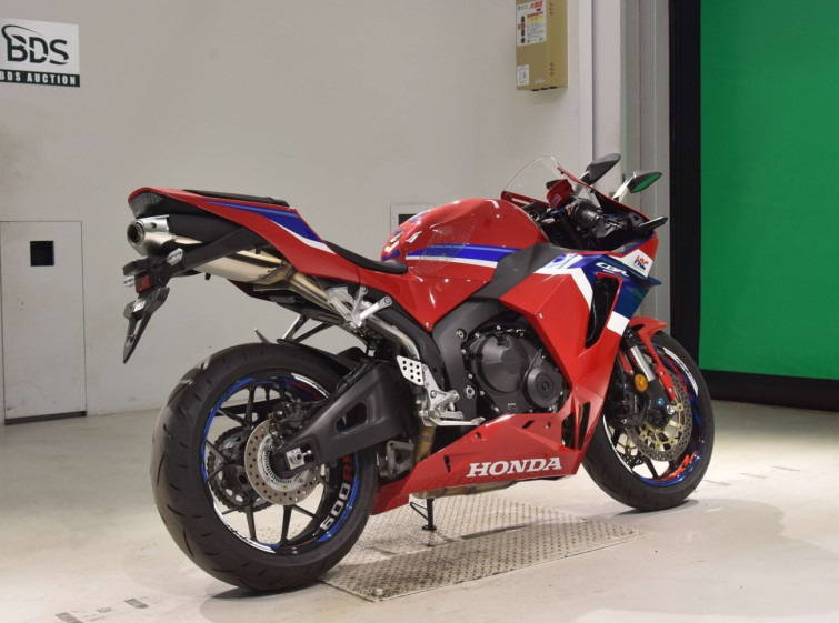 Мотоцикл Honda CBR600RR з пробігом 1327 km
