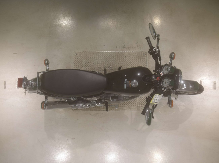 Мотоцикл Yamaha SR400 с пробегом 3 km