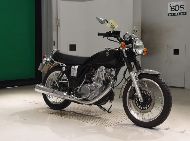 Мотоцикл Yamaha SR400 с пробегом 3 km