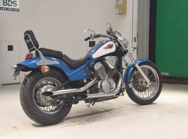 Мотоцикл Honda STEED400 с пробегом 18538 km