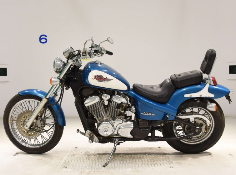 Мотоцикл Honda STEED400 с пробегом 18538 km