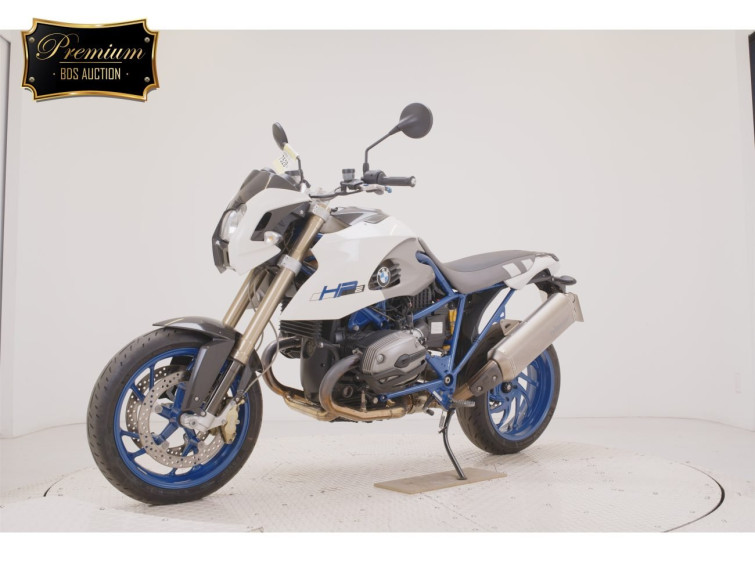 Мотоцикл BMW hp2 mega moto с пробегом 16787 km