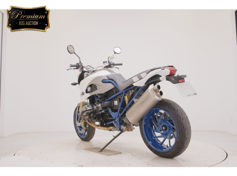Мотоцикл BMW hp2 mega moto с пробегом 16787 km