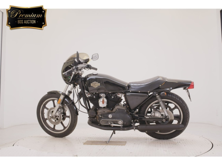 Мотоцикл HD XLCR1000 з пробігом 12121 m