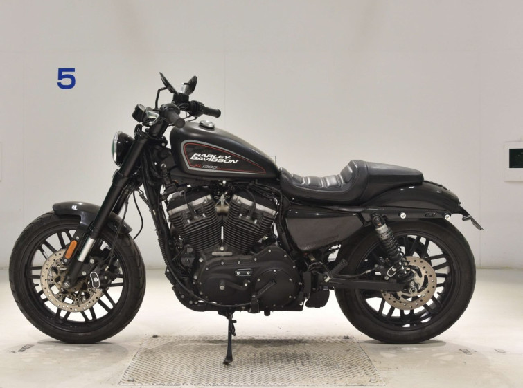 Мотоцикл HD ROADSTER XL1200CX з пробігом 10752 km