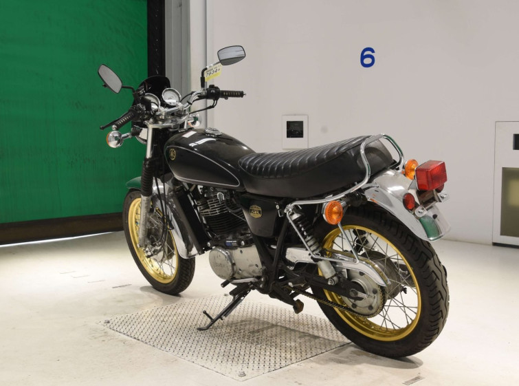 Мотоцикл Yamaha SR500 з пробігом 5428 km