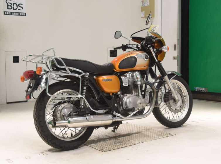 Мотоцикл Kawasaki W800 з пробігом 30594 km