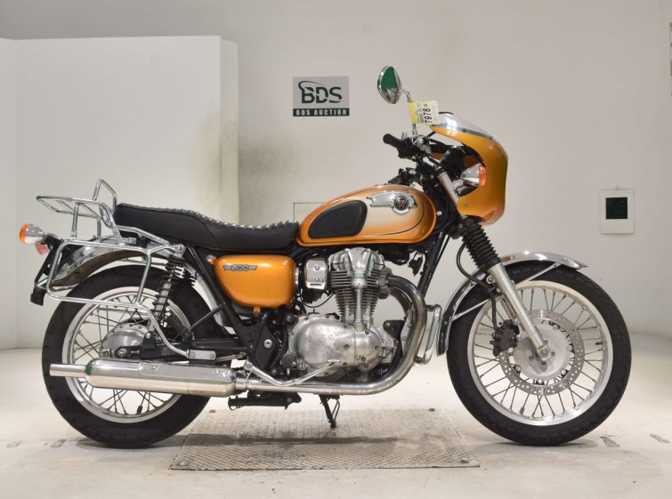 Мотоцикл Kawasaki W800 з пробігом 30594 km