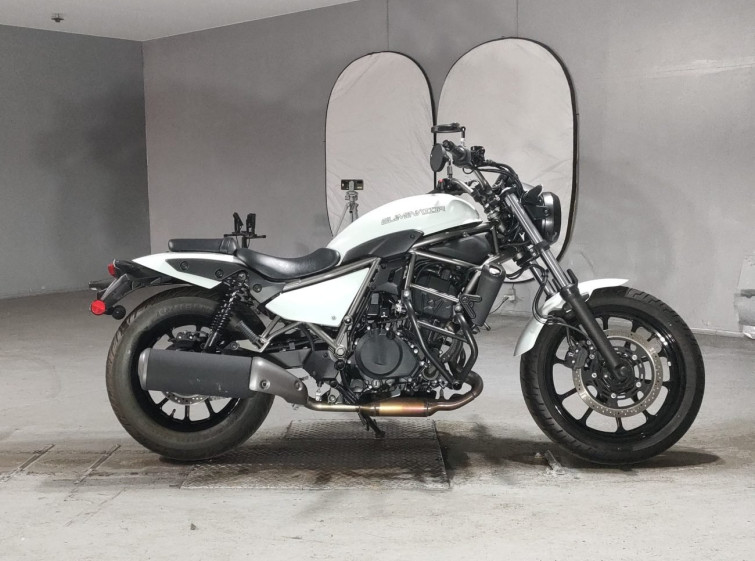 Мотоцикл Kawasaki ELIMINATOR 400 з пробігом 762 km