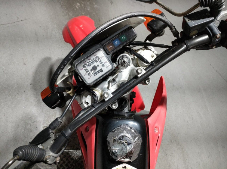 Мотоцикл Honda XR250 с пробегом 7508 km