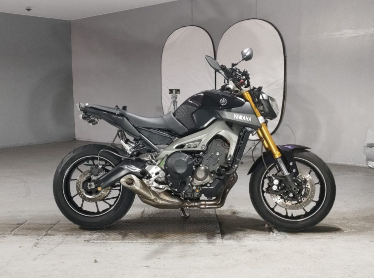 Мотоцикл Yamaha MT-09 с пробегом 81263 km