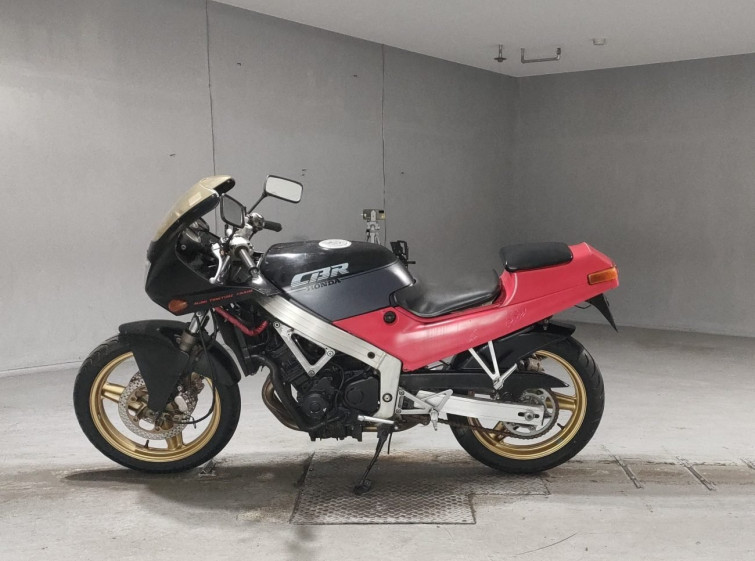 Мотоцикл Honda CBR250R з пробігом 11267 km