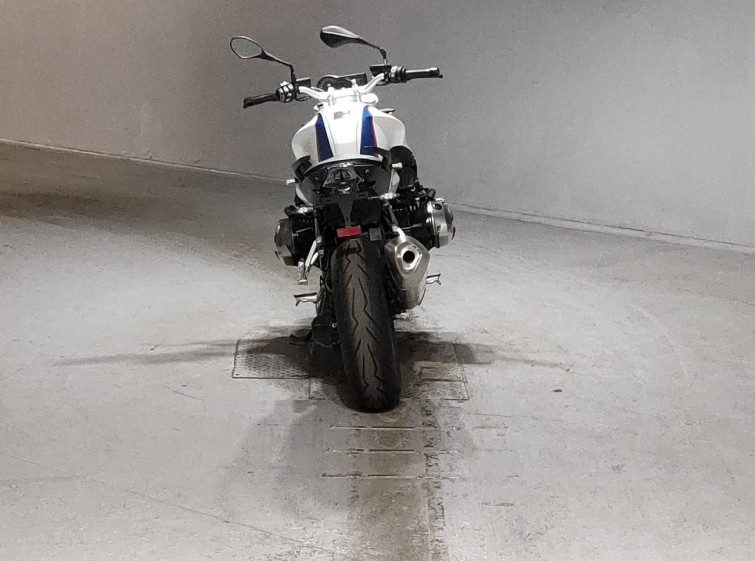 Мотоцикл BMW R1200R с пробегом 6844 km