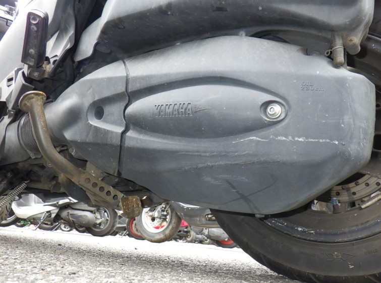 Мотоцикл Yamaha MAJESTY 250 с пробегом 63709 km