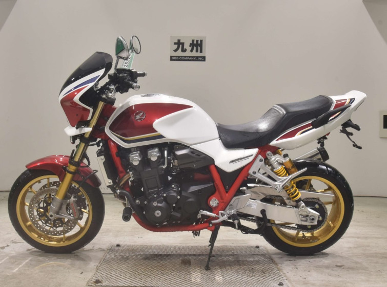 Мотоцикл Honda CB1300SF с пробегом 5167 km