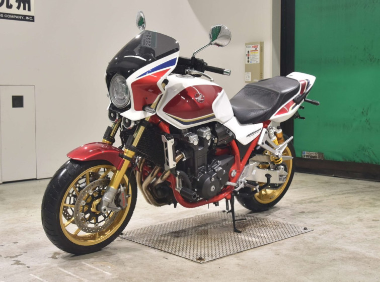 Мотоцикл Honda CB1300SF с пробегом 5167 km