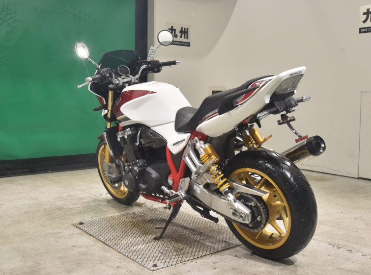 Мотоцикл Honda CB1300SF с пробегом 5167 km