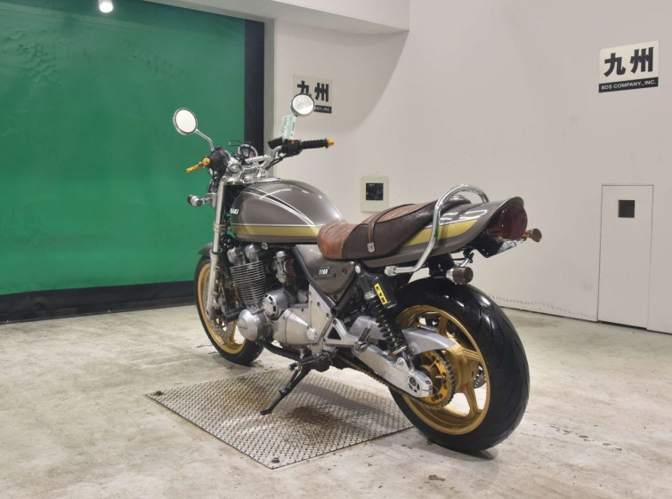 Мотоцикл Kawasaki ZEPHYR1100 с пробегом 57966 km