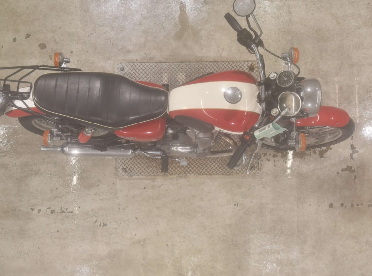 Мотоцикл Kawasaki W400 с пробегом 37854 km