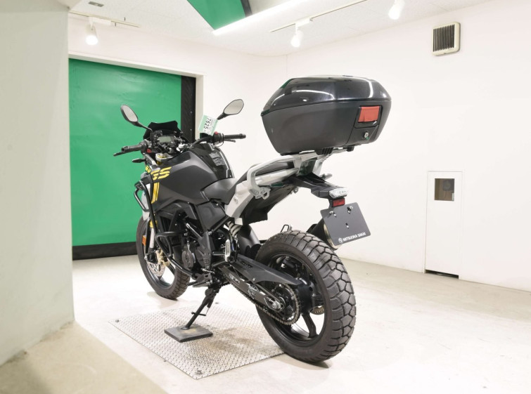 Мотоцикл BMW G310R с пробегом 4666 km