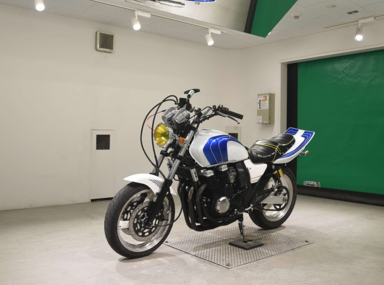 Мотоцикл Yamaha XJR400 с пробегом 15811 km