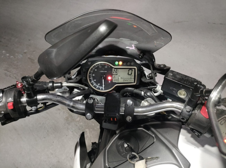 Мотоцикл Suzuki GSR750 с пробегом 44777 km