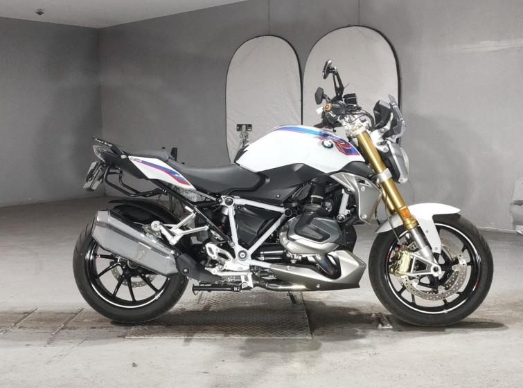 Мотоцикл BMW R1250R с пробегом 448 km