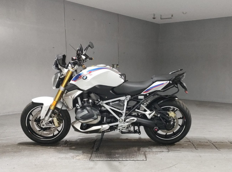 Мотоцикл BMW R1250R с пробегом 448 km